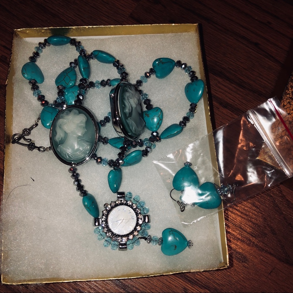 Fashion jewelry